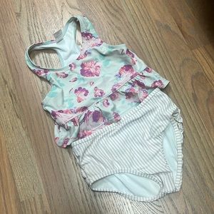 Ruffle butts tankini swimsuit size 7